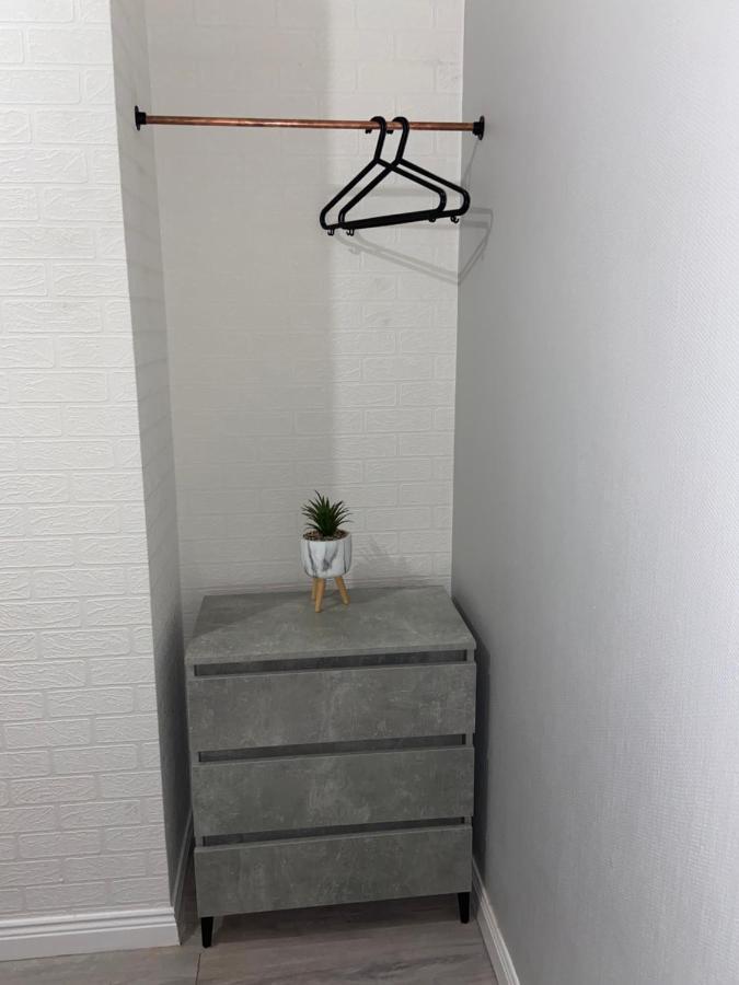 Broadway Belfast! Central Location! Sleeps 6! Екстер'єр фото